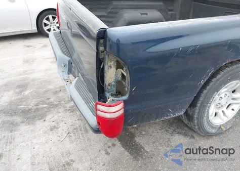 2001 Dodge Dakota Slt/Sport z USA, uszkodzony, nr VIN 1B7FL26N51S326821